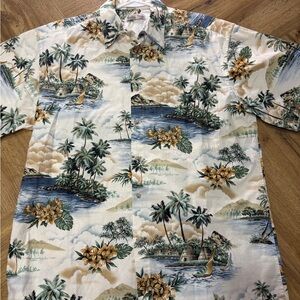 Classic Men's White Tropical Print Camp Shirt - Island Scene